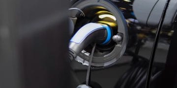 Carros Elétricos vs Carros Híbridos: Qual é a Melhor Opção para Sua Mobilidade?