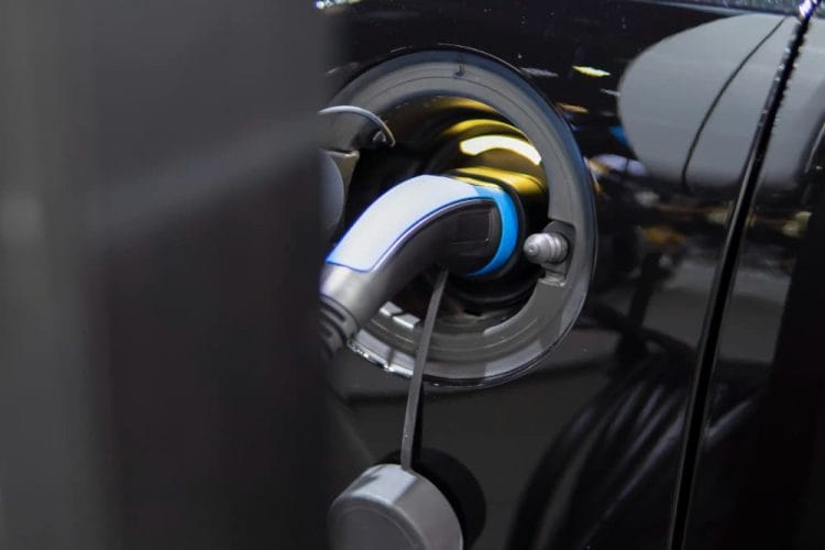 Carros Elétricos vs Carros Híbridos: Qual é a Melhor Opção para Sua Mobilidade?