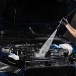 Lavagem de motor: vale a pena ou pode danificar o carro?