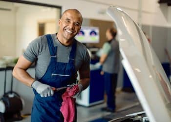 Como Escolher Oficina Mecânica Confiável: Dicas e Estratégias 5 Como Escolher Oficina Mecânica Confiável: Dicas e Estratégias