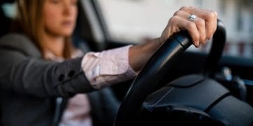 Direção dura: o que pode estar causando?