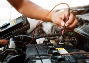 Problemas Elétricos Mais Comuns em Carros: Como Identificar e Resolver