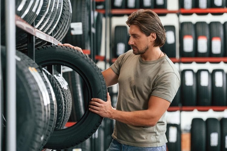 Como Escolher o Pneu Ideal para Meu Carro: Guia Completo