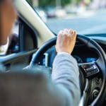 Vibração no volante em alta velocidade: onde está o defeito?