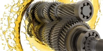 Transmission gears with Lubricant Oil