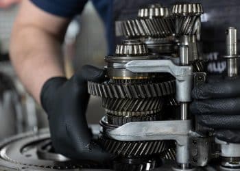 Como Funciona o Sistema de Transmissão: Entenda Tudo Aqui