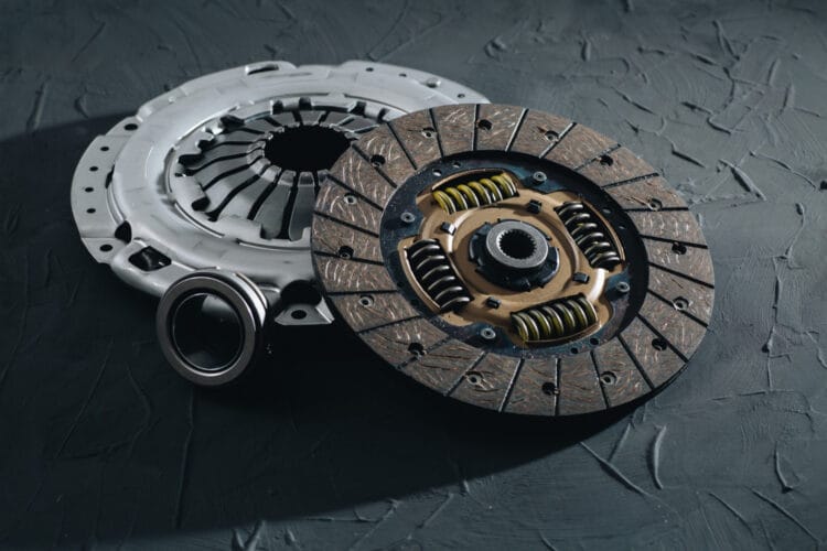 Como Saber se o Atuador da Embreagem Está com Defeito: Dicas e Sinais para Ficar Atento 1 Como Saber se o Atuador da Embreagem Está com Defeito: Dicas e Sinais para Ficar Atento