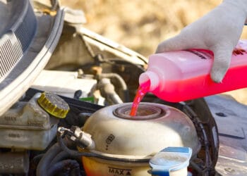 Diferença Entre Aditivo Pronto e Concentrado para Radiador