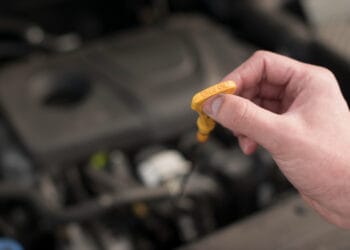 Como Saber se o Carro Está com Falta de Lubrificação