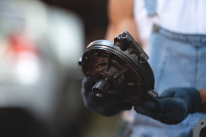 Como Saber se a Bomba de &Oacute;leo Est&aacute; Funcionando: Dicas Pr&aacute;ticas