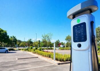 Carros elétricos: onde recarregar no Brasil e quanto custa