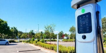 Carros elétricos: onde recarregar no Brasil e quanto custa