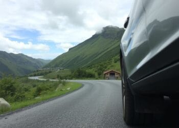 Como evitar que o carro perca potência em subidas