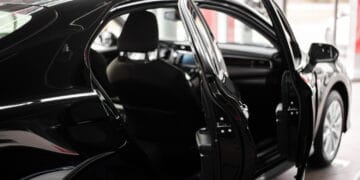 Descubra se vale a pena comprar um carro blindado usado e saiba como garantir a sua segurança!