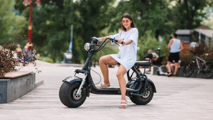 Novas regras para ciclomotores em janeiro vão te surpreender; descubra o que vai mudar!