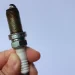 Vela de ignição suja: 9 sinais que indicam troca urgente e o que fazer antes que o motor sofra