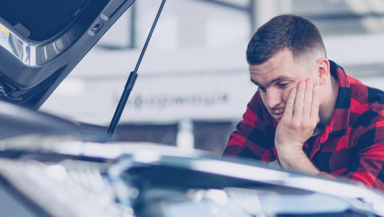 Motor falhando a frio? Entenda as causas e como resolver hoje