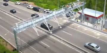 Justiça proíbe multa por falta de pagamento do pedágio free flow na Dutra em Guarulhos, entenda o que muda e como ficará a cobrança eletrônica