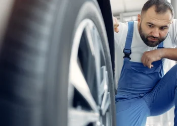 Desgaste irregular do pneu: o que seu carro está dizendo