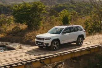 Novo Jeep Cherokee híbrido: 213 cv e até 17,8 km/l