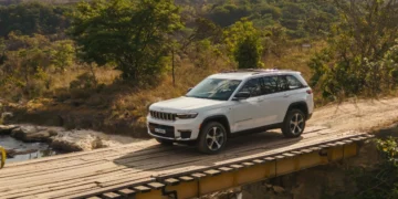 Novo Jeep Cherokee híbrido: 213 cv e até 17,8 km/l