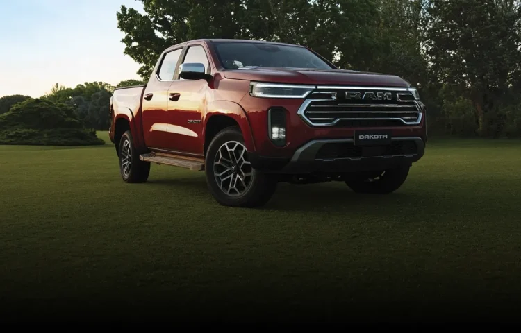 Ram Dakota 2026 desembarca no Brasil: Warlock e Laramie com 200 cv e tração 4x4 em 2026