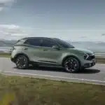 Kia Sportage 2026 no Brasil: Visual de elétrico, híbrido potente de 239 cv e pré-venda no Salão do Automóvel