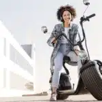 Motocicletas Elétricas no Brasil: Como legislação, infraestrutura e tecnologia vão acelerar (ou travar) a revolução sobre duas rodas