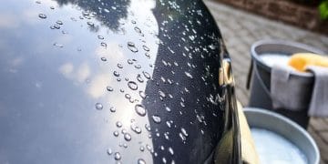 Como lavar o carro sem riscar a pintura — guia de profissionais