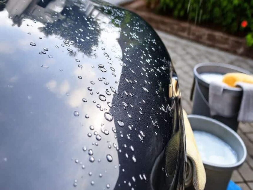 Como lavar o carro sem riscar a pintura — guia de profissionais 1 Como lavar o carro sem riscar a pintura — guia de profissionais