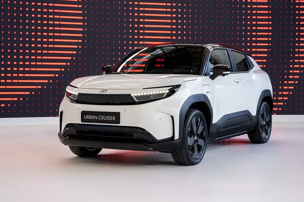 Novo Toyota Urban Cruiser elétrico: SUV compacto elegante com autonomia real, recarga prática e espaço familiar — chegada que promete acelerar a migração 4 Descubra o Toyota Urban Cruiser Elétrico: O Futuro da Mobilidade Urbana Chegou ao Brasil!