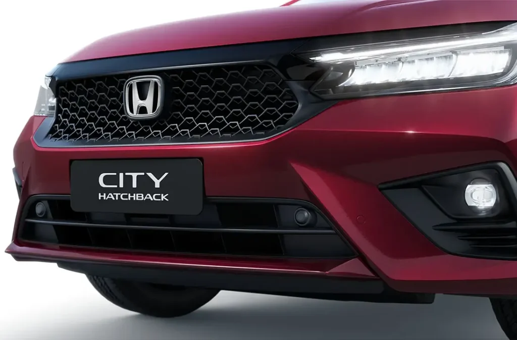 Honda divulga nova tabela do City Hatch para PCD em dezembro de 2025; descontos chegam a R$ 13,3 mil e versão LX mantém maior benefício