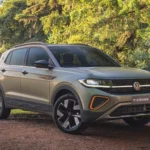 Virada em dezembro: T-Cross lidera SUVs, BYD Song entra no Top 10 e Strada segue imbatível nos comerciais.