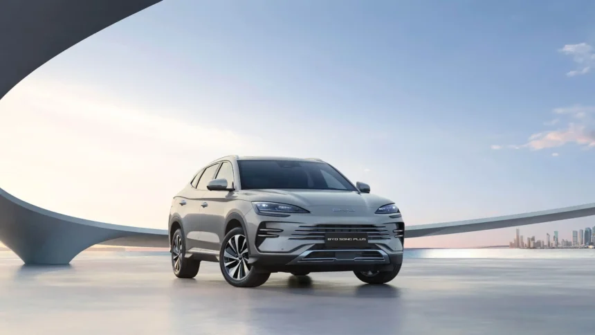 BYD Song Plus: O SUV híbrido de R$ 220 mil que promete mais de 20 km/l em 2025. Análise completa para famílias no Brasil.