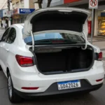 Fiat Cronos Usado: O Segredo do Sucesso do Aspirado? Veja Consumo (13 km/l), Preço (R$ 49.900) e Vantagens!