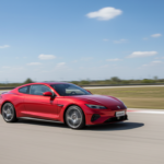 BYD Yangwang U9 Track Edition em alta velocidade em pista de testes