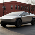 Tesla Cybertruck estacionada em ambiente urbano nos EUA.