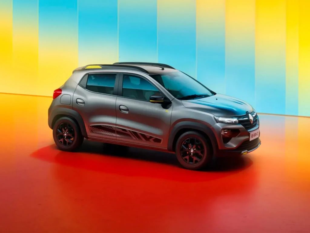 Renault Kwid 2026: o gigante econômico que redefine o consumo no Brasil 4 Renault Kwid 2026 branco em uma rua urbana brasileira, destacando sua presença prática e econômica.