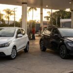Argo 1.0 ou Polo 1.0: o Inmetro mostra quem faz mais km por litro com etanol e gasolina