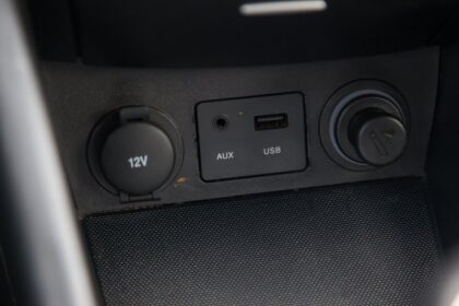 Entrada USB do carro: foto que ilustra o guia Entrada USB do carro: 5 falhas e cuidados