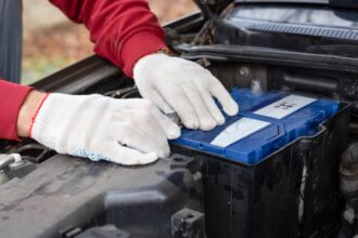 Troca de bateria de carro: foto que ilustra o guia Troca de bateria de carro: 4 erros a evitar