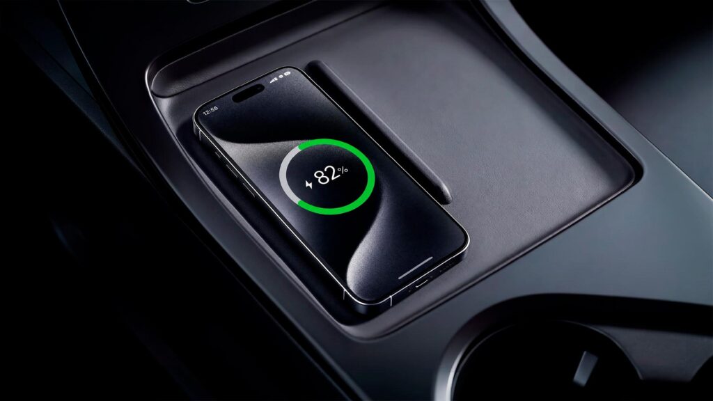 Jaecoo 5 chega ao Brasil em 1º de outubro com 4,38 metros, sistema híbrido que dispensa tomada e autonomia próxima de 1.000 km por R$ 154.990 6 Jaecoo 5 chega ao Brasil em 1º de outubro com 4,38 metros, sistema híbrido que dispensa tomada e autonomia próxima de 1.000 km por R$ 154.990