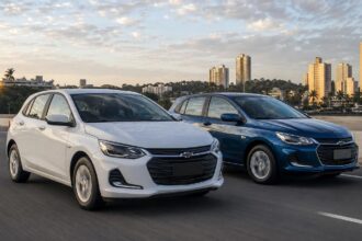 Onix faz quantos km por litro na estrada? Com gasolina, o 1.0 manual chega a 16,9 km/l no Inmetro